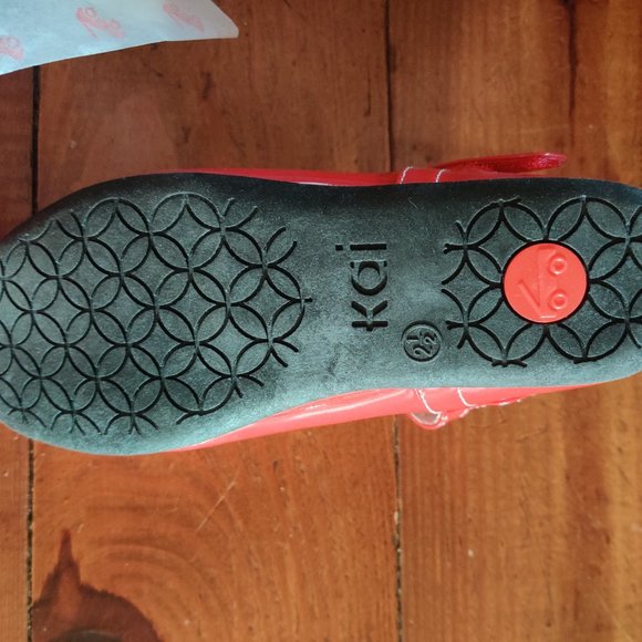 See Kai Run Toddler's & Girl's Savannah Red Patent Mary Jane - Picture 4 of 8